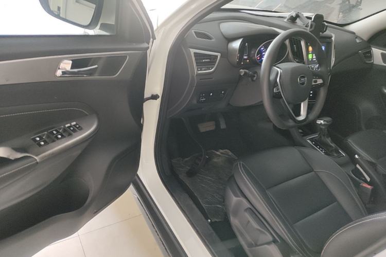 Used CHANGAN OSHAN COS5 2021 1.6L CVT Luxury Model Driver Seat