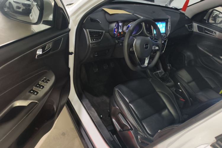 Used CHANGAN OSHAN COS5 2021 1.6L Manual Luxury Model Driver Seat