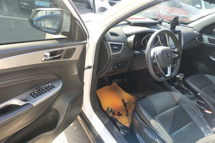 Used CHANGAN OSHAN COS5 2021 1.6L CVT Luxury Model Driver Seat