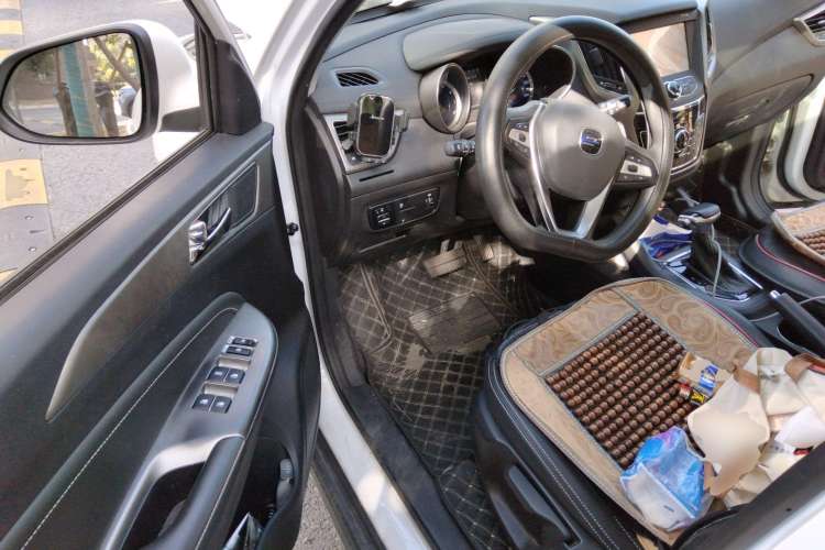 Used CHANGAN OSHAN COS5 2021 1.6L CVT Luxury Model Driver Seat