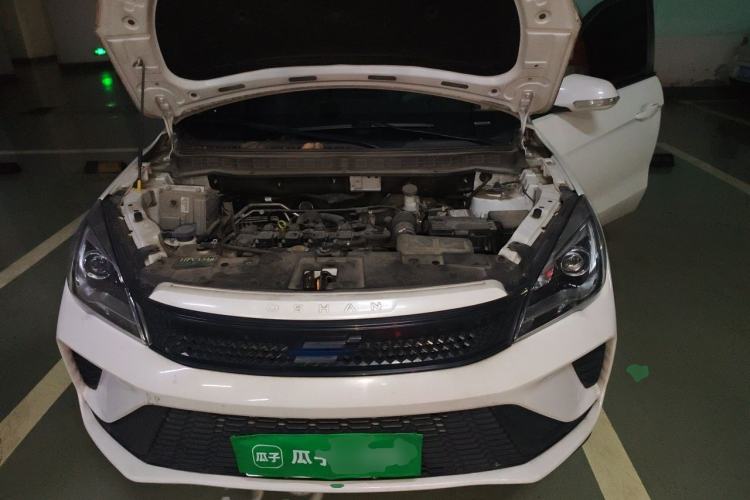 Used CHANGAN OSHAN COS5 2021 1.6L Manual Luxury Model Engine Bay