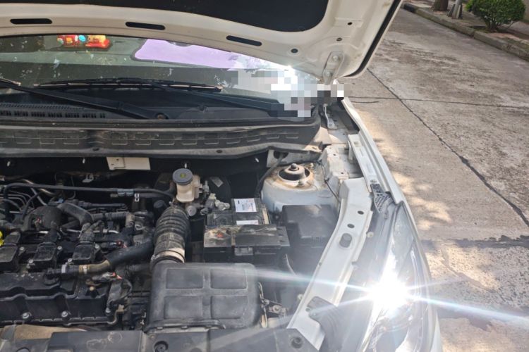 Used CHANGAN OSHAN COS5 2021 1.6L CVT Luxury Model Engine Bay Left