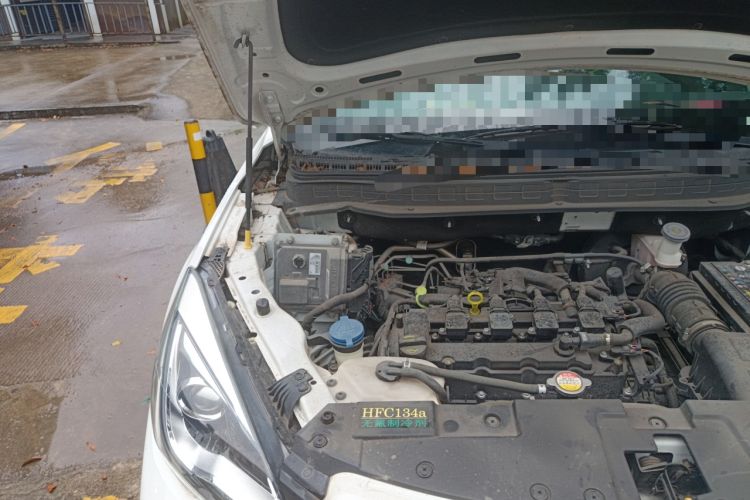 Used CHANGAN OSHAN COS5 2021 1.6L CVT Luxury Model Engine Bay Right