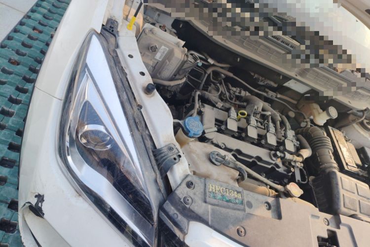 Used CHANGAN OSHAN COS5 2021 1.6L CVT Luxury Model Engine Bay Right