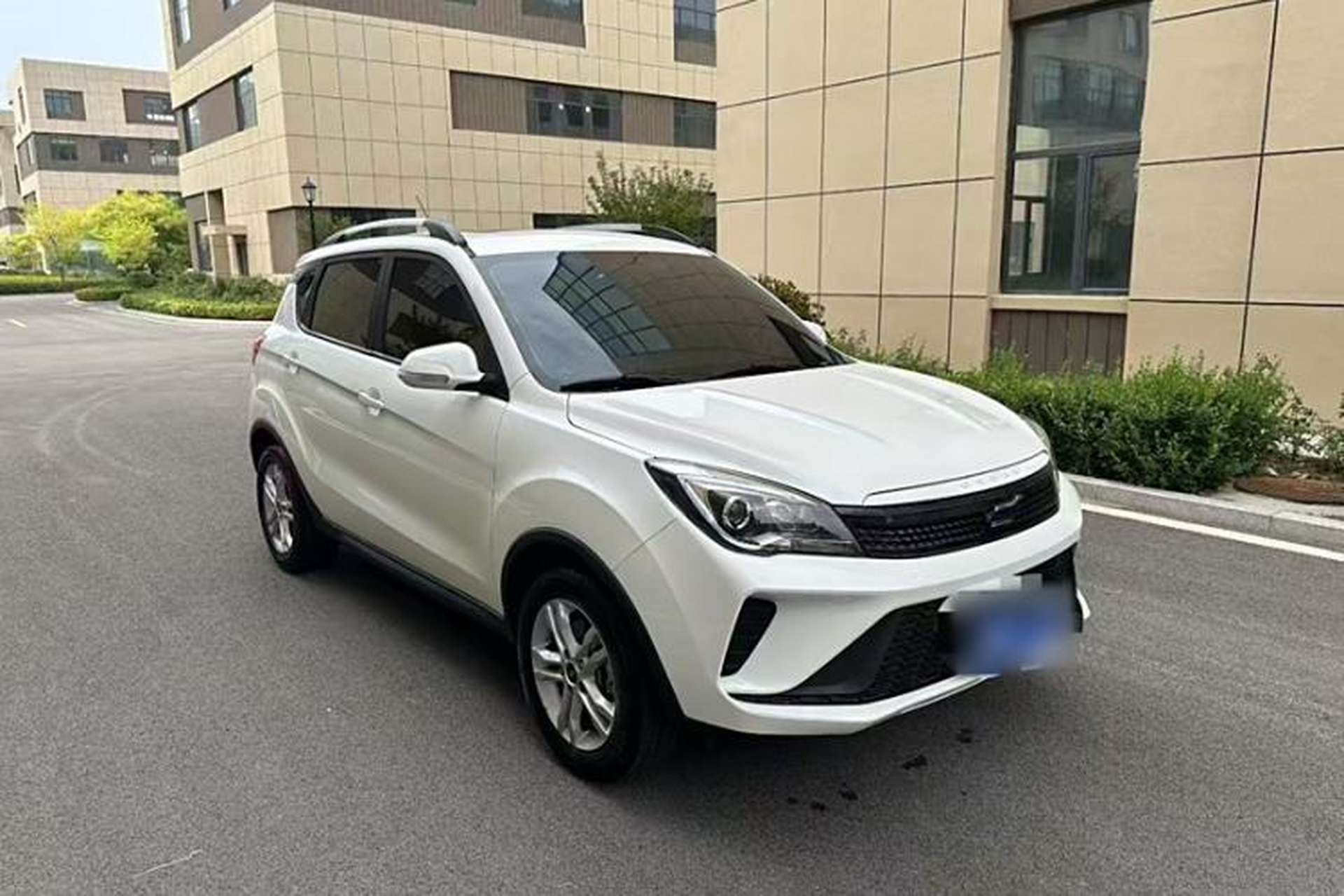 Used CHANGAN OSHAN COS5 2021 1.6L CVT Luxury Model Exterior 2