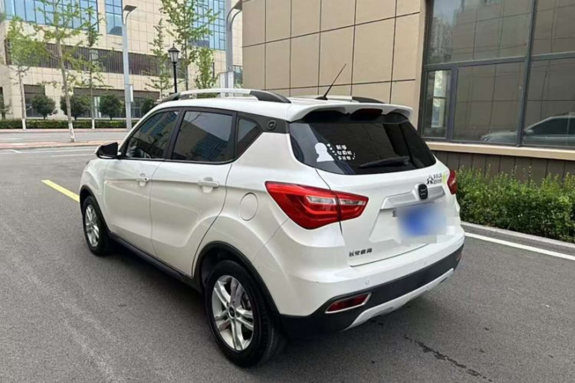 Used CHANGAN OSHAN COS5 2021 1.6L CVT Luxury Model Exterior 3