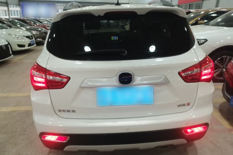 Used CHANGAN OSHAN COS5 2021 1.6L CVT Luxury Model Exterior 4