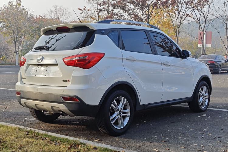 Used CHANGAN OSHAN COS5 2021 1.6L CVT Luxury Model Exterior 5