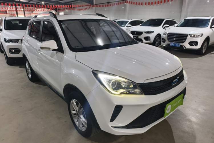 Used CHANGAN OSHAN COS5 2021 1.6L Manual Luxury Model Front Right 45 Deg