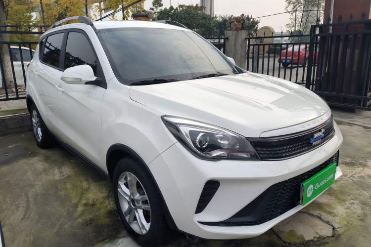 Used CHANGAN OSHAN COS5 2021 1.6L CVT Luxury Model Front Right 45 Deg