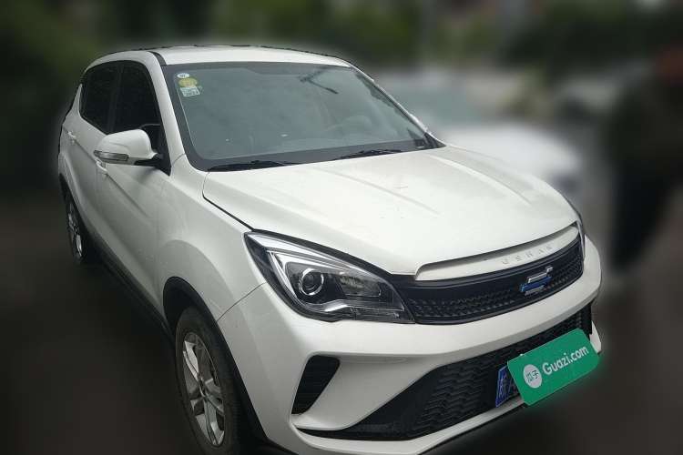 Used CHANGAN OSHAN COS5 2021 1.6L Manual Classic Version Front Right 45 Deg