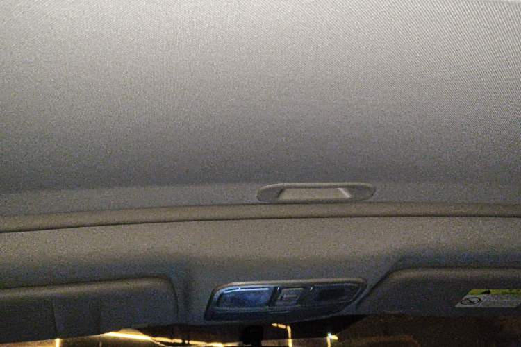 Used CHANGAN OSHAN COS5 2021 1.6L Manual Luxury Model Headliner