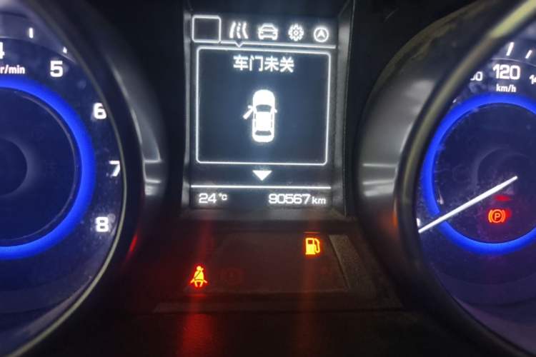 Used CHANGAN OSHAN COS5 2021 1.6L Manual Luxury Model Instrument Cluster