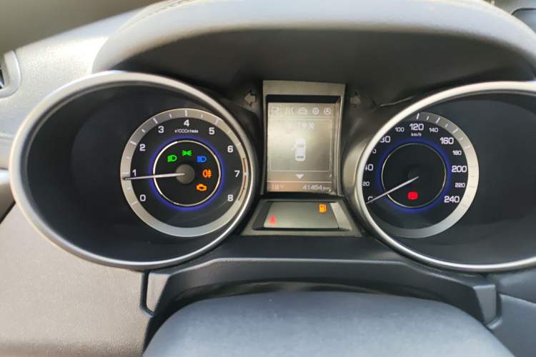 Used CHANGAN OSHAN COS5 2021 1.6L CVT Luxury Model Instrument Cluster