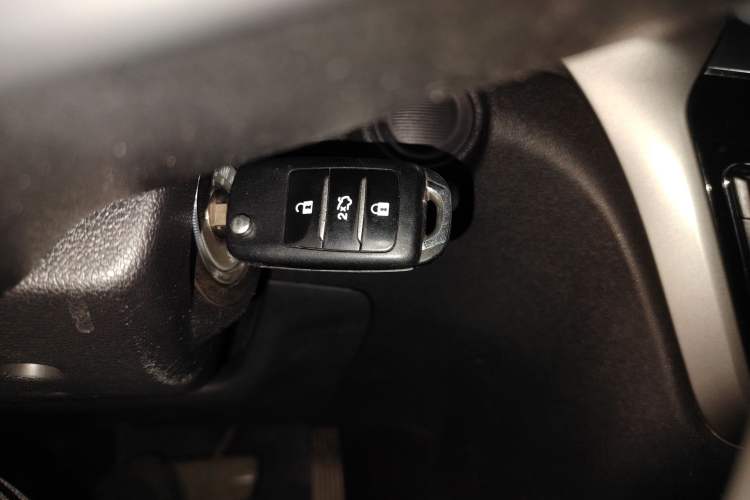 Used CHANGAN OSHAN COS5 2021 1.6L CVT Luxury Model Interior 1