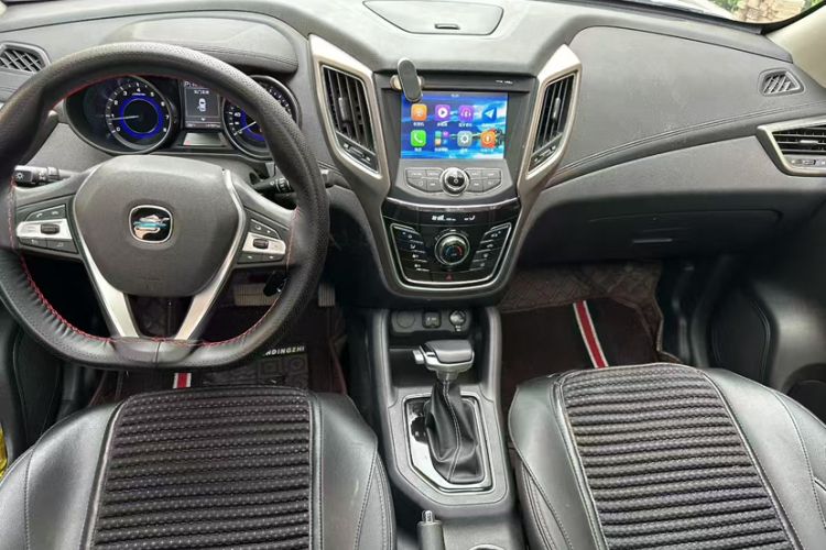 Used CHANGAN OSHAN COS5 2021 1.6L CVT Luxury Model Interior 1