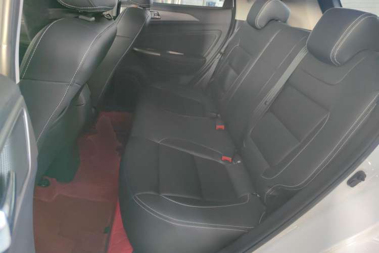 Used CHANGAN OSHAN COS5 2021 1.6L CVT Luxury Model Interior 1