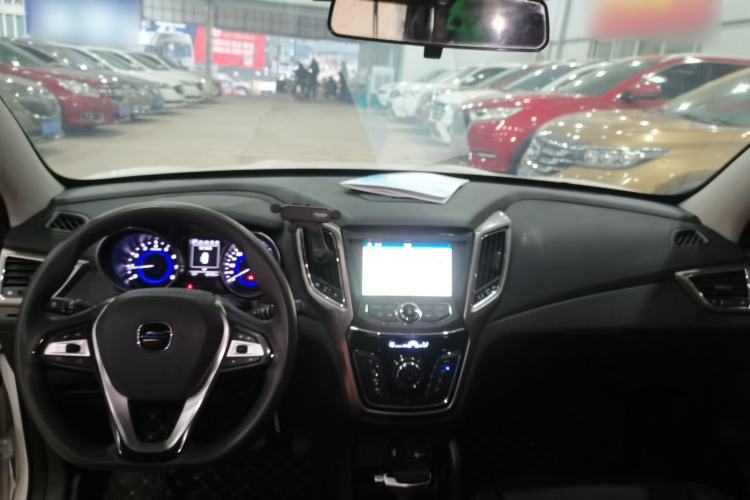 Used CHANGAN OSHAN COS5 2021 1.6L CVT Luxury Model Interior 2