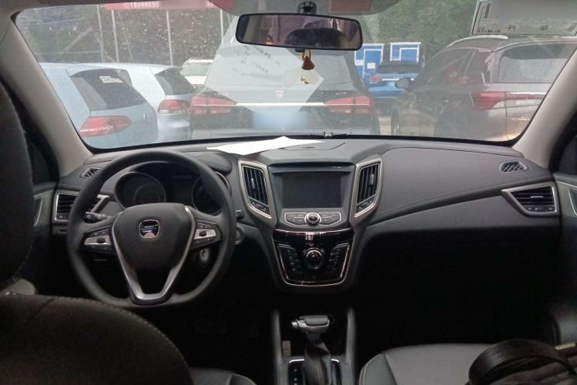 Used CHANGAN OSHAN COS5 2021 1.6L CVT Luxury Model Interior 2