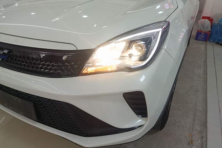 Used CHANGAN OSHAN COS5 2021 1.6L CVT Luxury Model Left Front Headlight