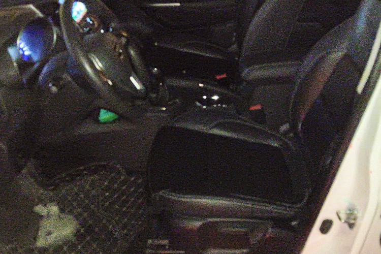 Used CHANGAN OSHAN COS5 2021 1.6L Manual Luxury Model Left Front Seat