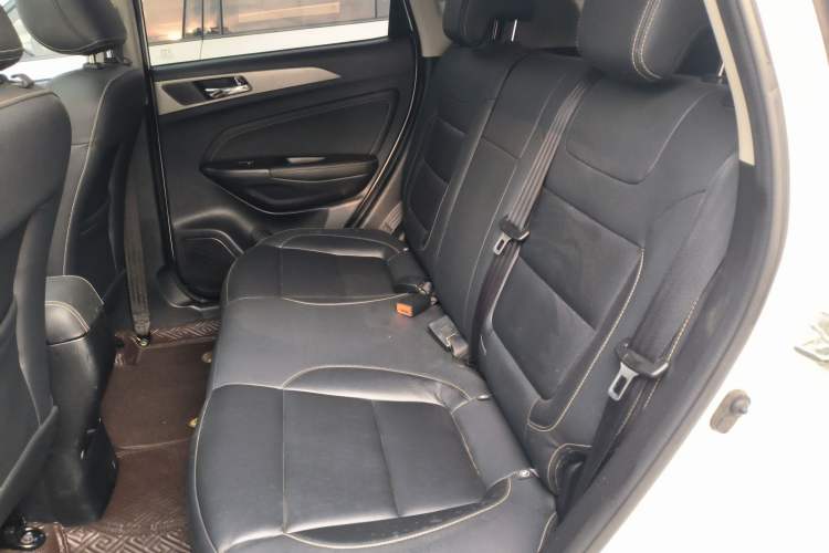 Used CHANGAN OSHAN COS5 2021 1.6L CVT Luxury Model Left Rear Seat