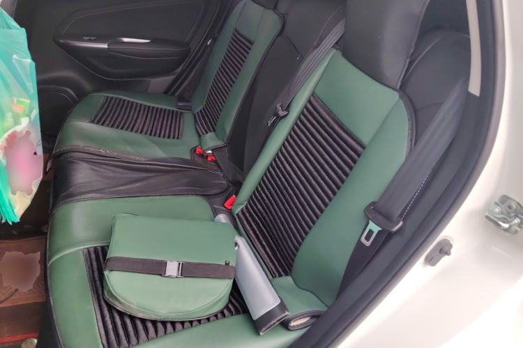 Used CHANGAN OSHAN COS5 2021 1.6L CVT Luxury Model Left Rear Seat
