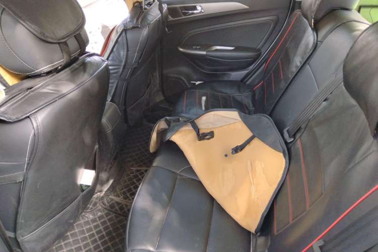 Used CHANGAN OSHAN COS5 2021 1.6L CVT Luxury Model Left Rear Seat