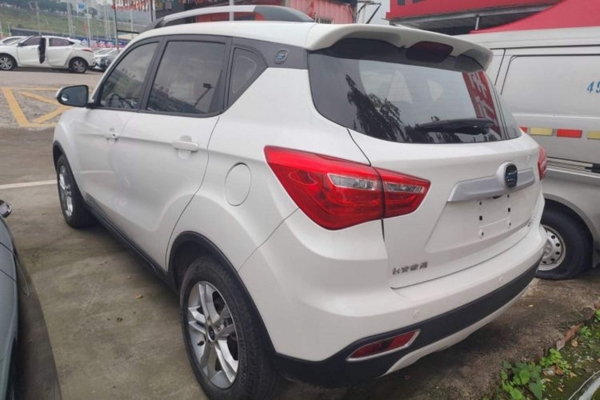 Used CHANGAN OSHAN COS5 2021 1.6L CVT Luxury Model Left Side