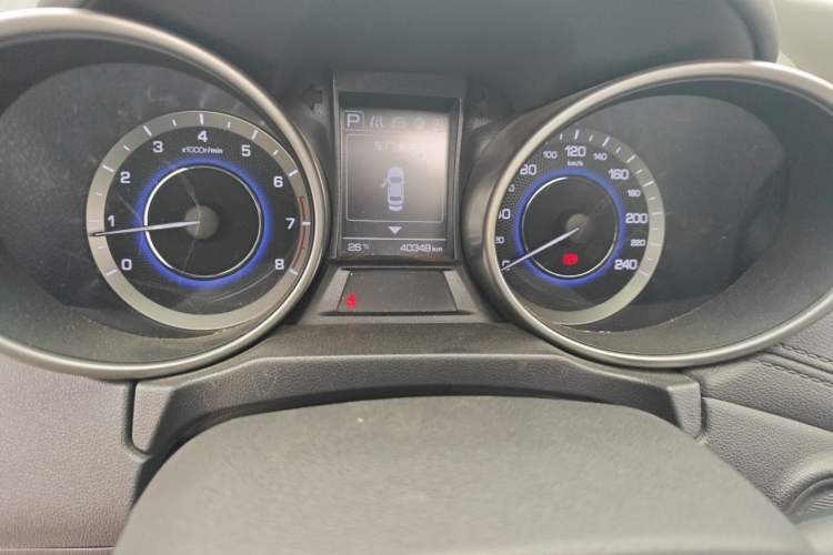 Used CHANGAN OSHAN COS5 2021 1.6L CVT Luxury Model Odometer Close Up