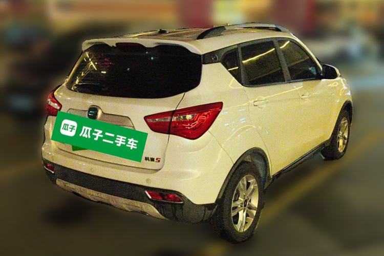 Used CHANGAN OSHAN COS5 2021 1.6L Manual Luxury Model Rear Right 45 Deg