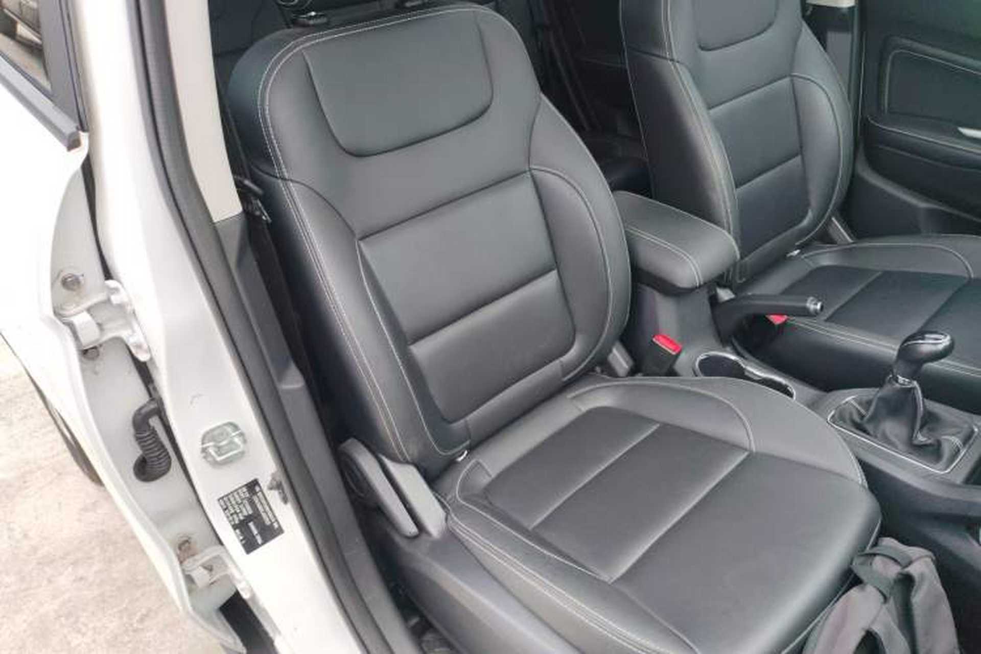 Used CHANGAN OSHAN COS5 2021 1.6L Manual Luxury Model Right Front Seat