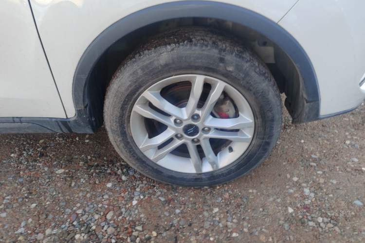 Used CHANGAN OSHAN COS5 2021 1.6L CVT Luxury Model Right Front Wheel Hub