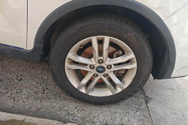 Used CHANGAN OSHAN COS5 2021 1.6L CVT Luxury Model Right Front Wheel Hub