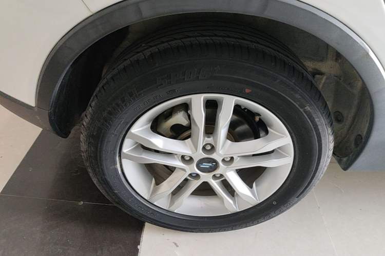 Used CHANGAN OSHAN COS5 2021 1.6L CVT Luxury Model Right Rear Wheel Hub