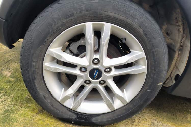 Used CHANGAN OSHAN COS5 2021 1.6L CVT Luxury Model Right Rear Wheel Hub