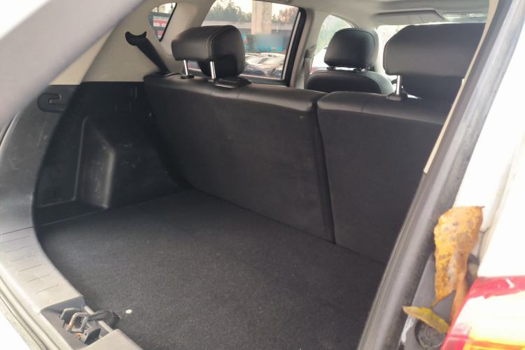 Used CHANGAN OSHAN COS5 2021 1.6L CVT Luxury Model Trunk