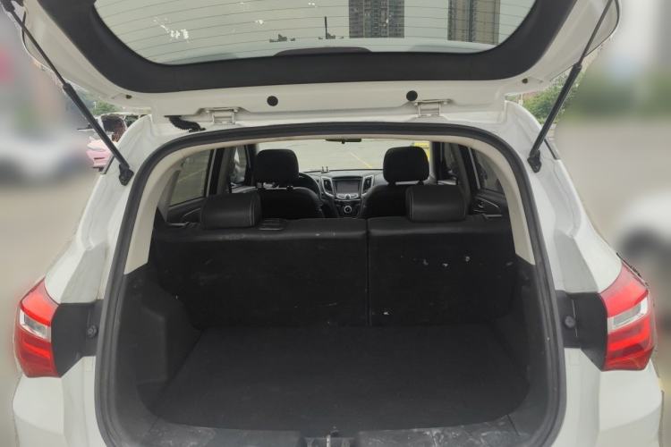 Used CHANGAN OSHAN COS5 2021 1.6L CVT Luxury Model Trunk