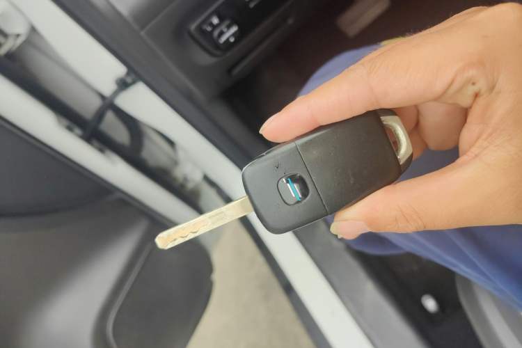 Used CHANGAN OSHAN COS5 2021 1.6L CVT Luxury Model Vehicle Key