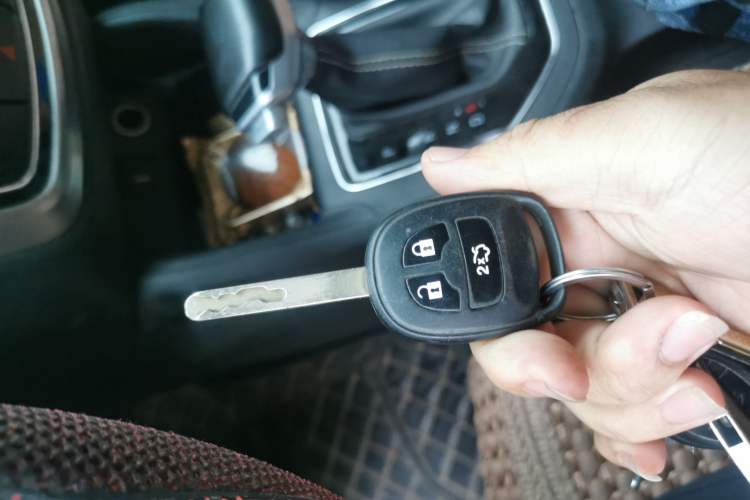 Used CHANGAN OSHAN COS5 2021 1.6L CVT Luxury Model Vehicle Key