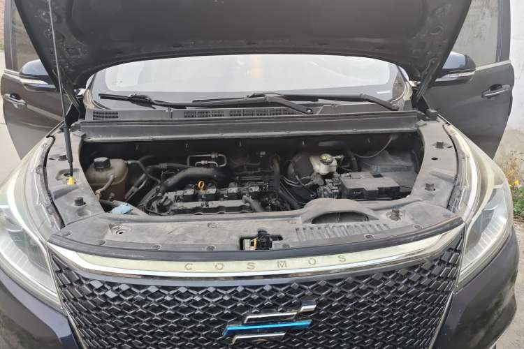 Used CHANGAN OSHAN Cosmos 2019 1.5T Manual Elite Version China V Standard Engine Bay