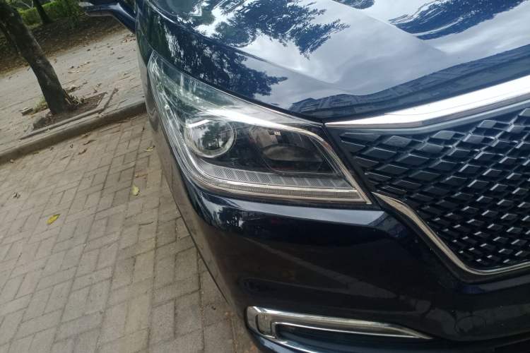 Used CHANGAN OSHAN Cosmos 2019 1.5T Automatic Smart Version China VI Standard Right Front Headlight
