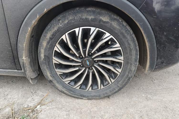 Used CHANGAN OSHAN Cosmos 2019 1.5T Manual Elite Version China V Standard Right Front Wheel Hub