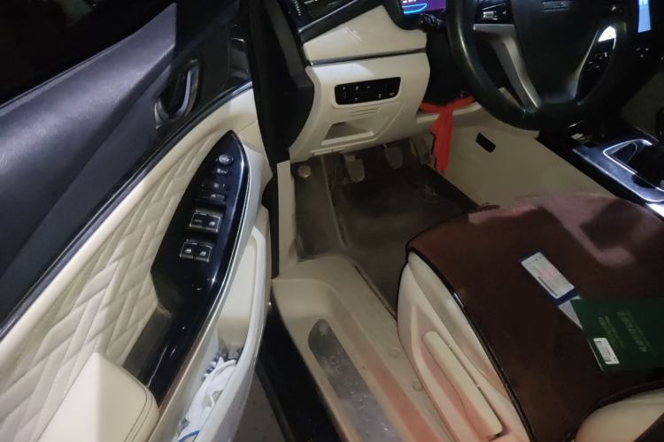 Used CHANGAN OSHAN Cosmos 2019 1.5T Manual Smart Version China V Standard Driver Seat