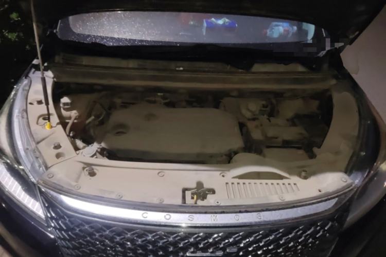 Used CHANGAN OSHAN Cosmos 2019 1.5T Manual Smart Version China V Standard Engine Bay