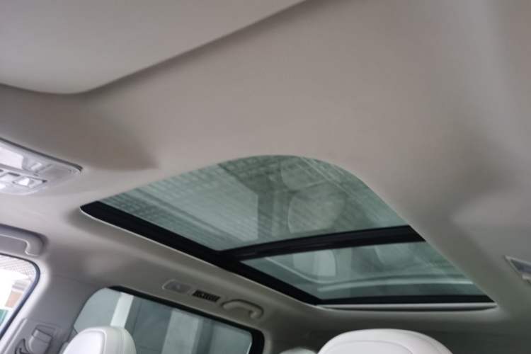 Used CHANGAN OSHAN Cosmos 2019 1.5T Manual Flagship Version China V Standard Headliner