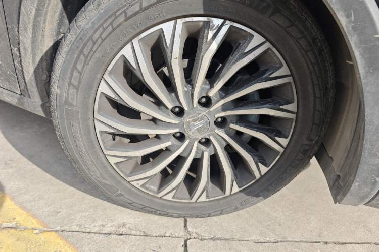 Used CHANGAN OSHAN Cosmos 2019 1.5T Automatic Flagship Version China VI Standard Right Front Wheel Hub