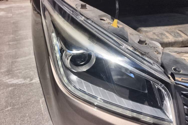 Used CHANGAN OSHAN Cosmos 2019 1.5T Manual Smart Version China V Standard Right Front Headlight
