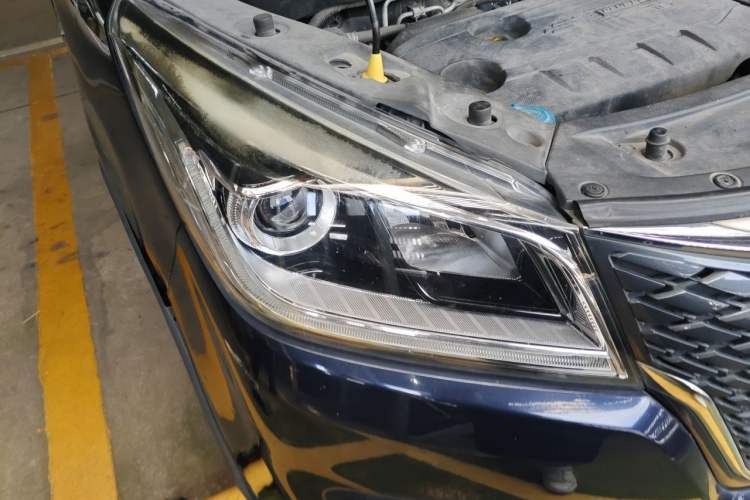 Used CHANGAN OSHAN Cosmos 2019 1.5T Manual Smart Version China V Standard Right Front Headlight