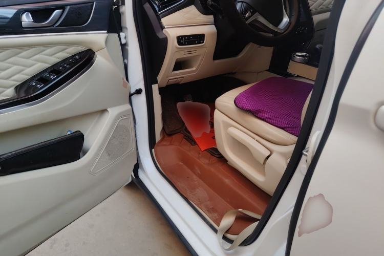 Used CHANGAN OSHAN Cosmos 2019 1.5T Manual Smart Version China V Standard Driver Seat